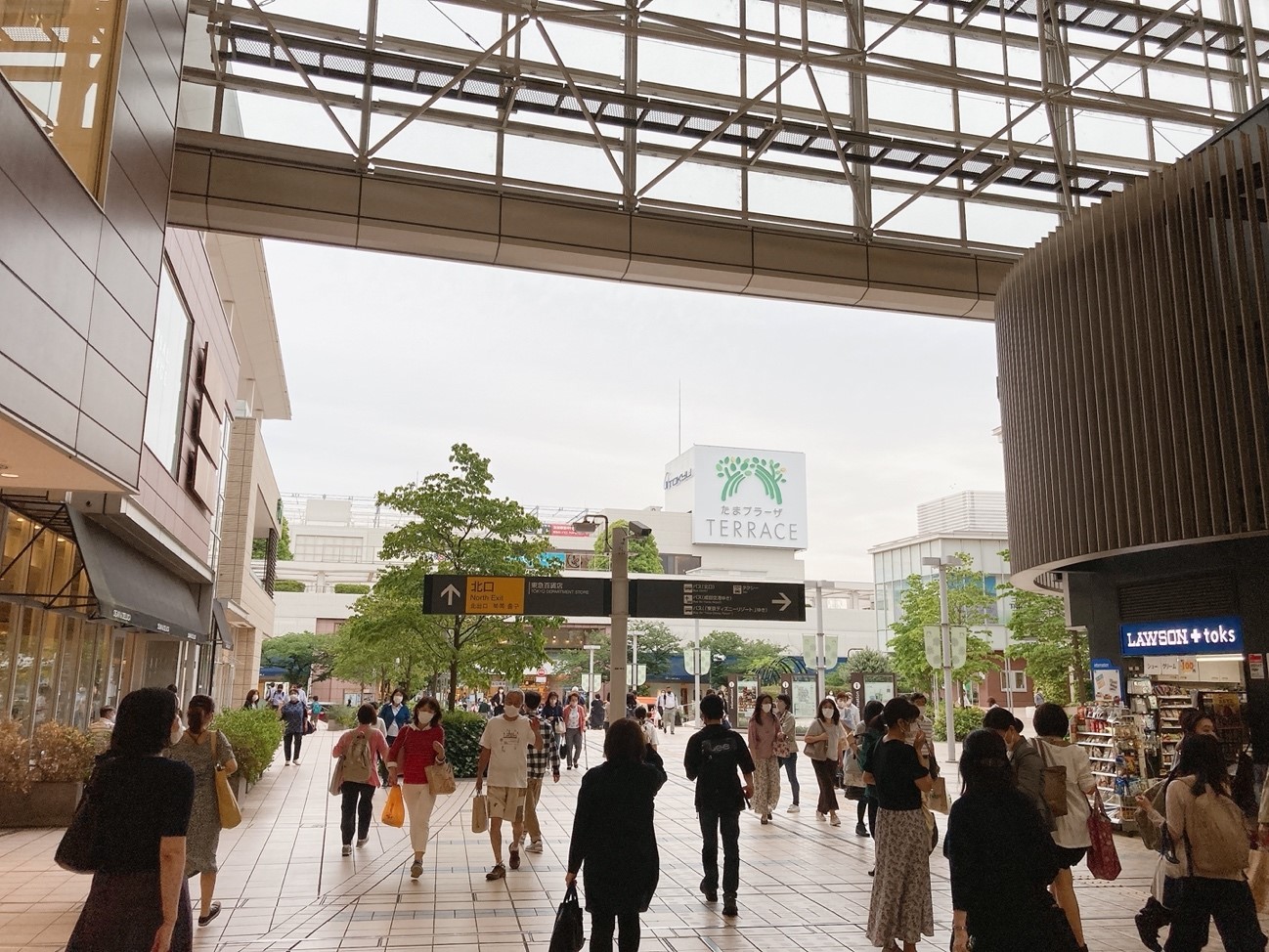 たまプラーザ駅からRAYELジムまでの行き方2
